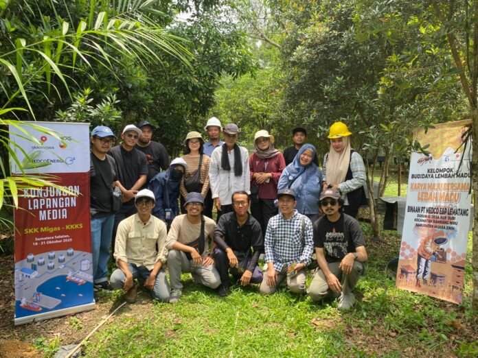 Kelompok Budi Daya Lebah Madu Karya Maju Bersama yang merupakan binaan KKKS Medco E & P Lematang (Medco E&P)